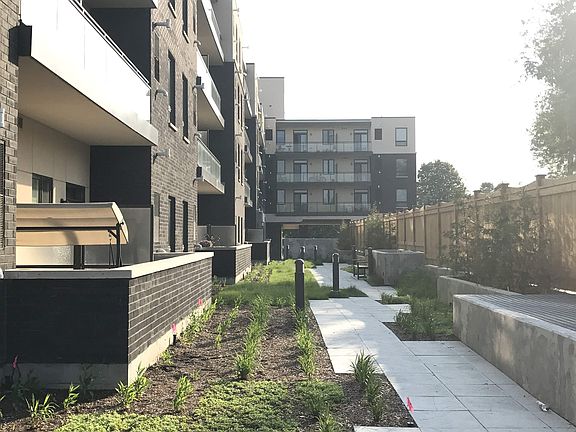 4th image of 3560 Saint Clair Ave E