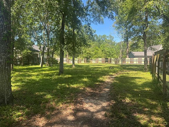 5th image of 1418 Black Bear Dr