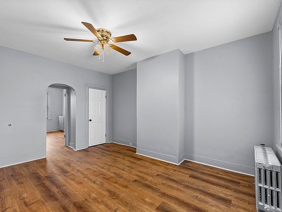 2nd image of 189 Belvidere Ave