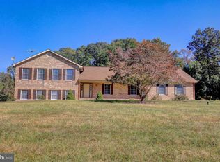 12690 Amberleigh Ln, La Plata, MD 20646