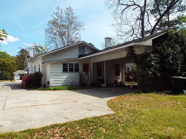 2nd image of 709 Jackson St