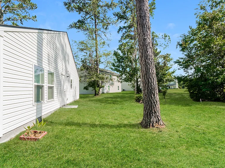 208 Saddle Brooke Trce — Photo 15