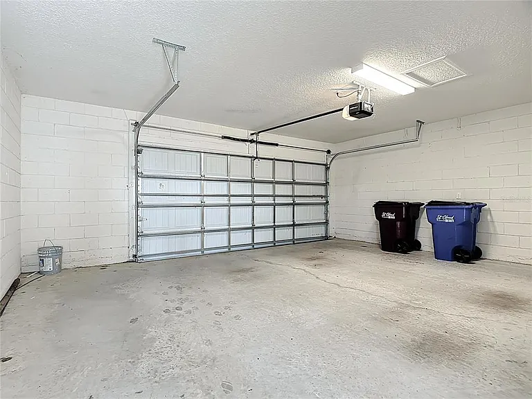 1823 Summer Serenity Dr — Photo 52