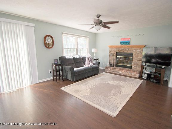 5th image of 13241 Willow Grove Dr
