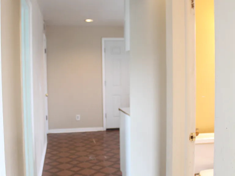 2025 W 35th St #2F — Photo 67