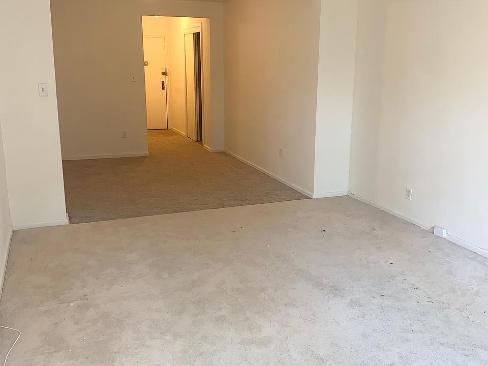 1st image of 216-10 77th Ave