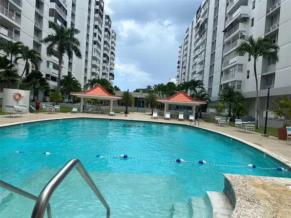 6400 Avenue Isla Verde APT 12, Carolina, PR 00979
