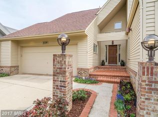 2039 Beacon Pl, Reston, VA 20191