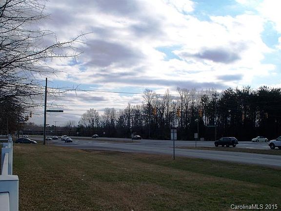 5th image of 8409 Wake Dr #C