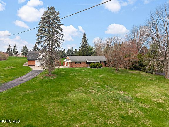 5th image of 6460 N River Rd