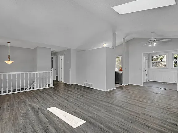 7875 Belford Dr — Photo 5