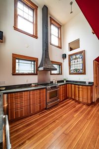 305 Locust St, Northampton, MA, 01062