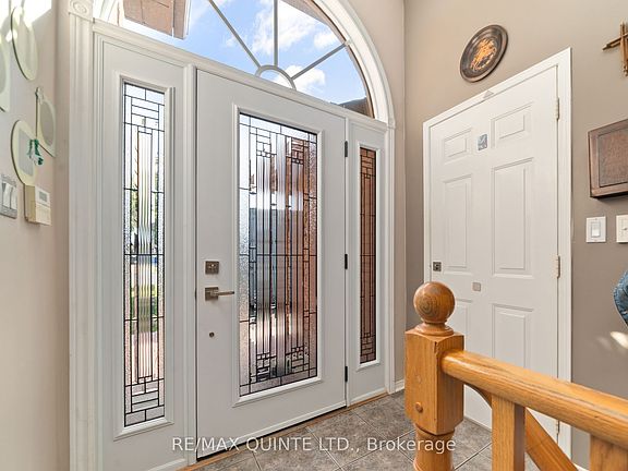 3rd image of 2 Marchmont Pl