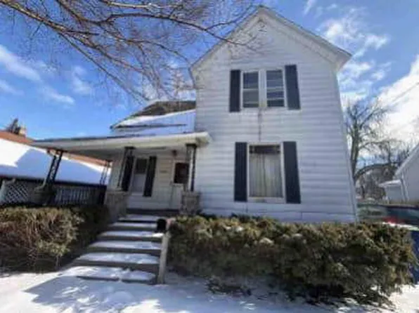 1002 N Henry St, Bay City, MI 48706