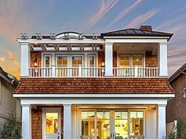 114 Diamond Ave, Newport Beach, CA 92662