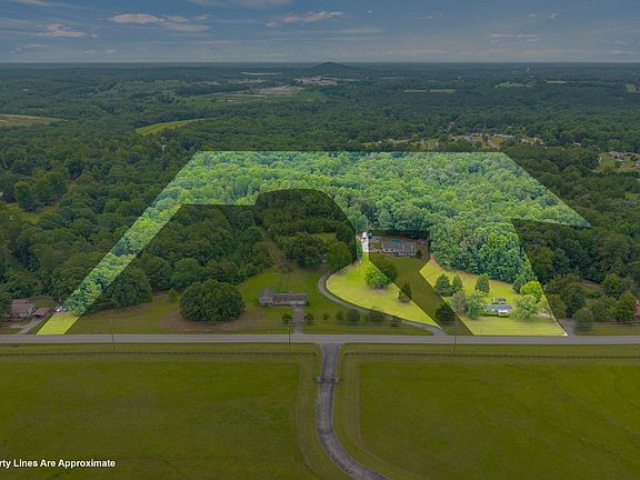 2nd image of 746 Breazeale Rd