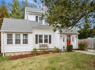 11 Fairland St, Stamford, CT 06905