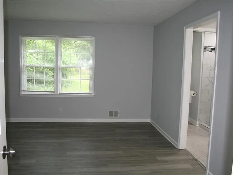 2075 Pinewood Dr — Photo 28