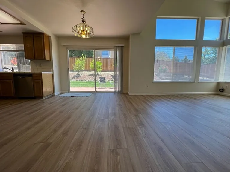4200 Buckskin Dr — Photo 5