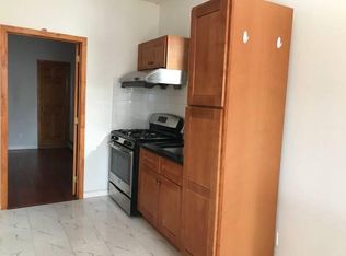 15017 41st Ave, Flushing, NY 11354