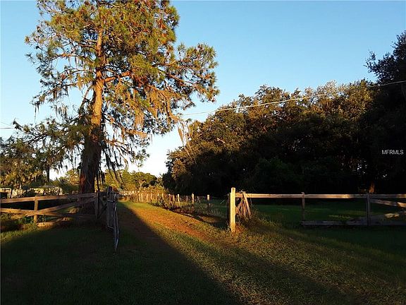 2nd image of 10107 Tucker Jones Rd