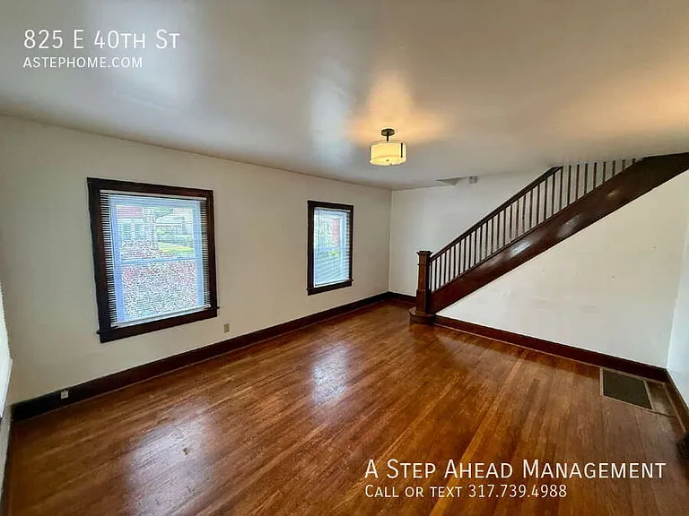 825 E 40th St — Photo 8