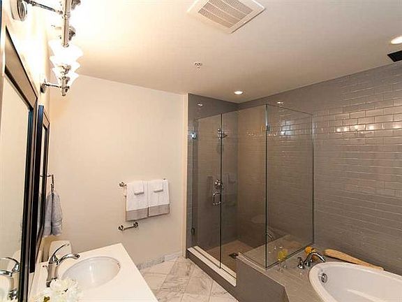 5th image of 100 Vista Cir APT 412