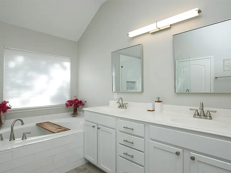 12802 Magnolia Arbor Ct — Photo 29