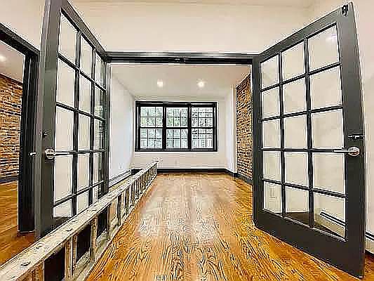 4th image of 1411 Herkimer St Floor 2
