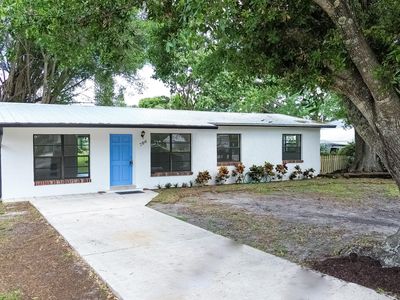 706 Azalea Avenue, Fort Pierce, FL, 34982