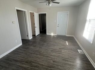 303 Ealy St, New Albany, IN 47150