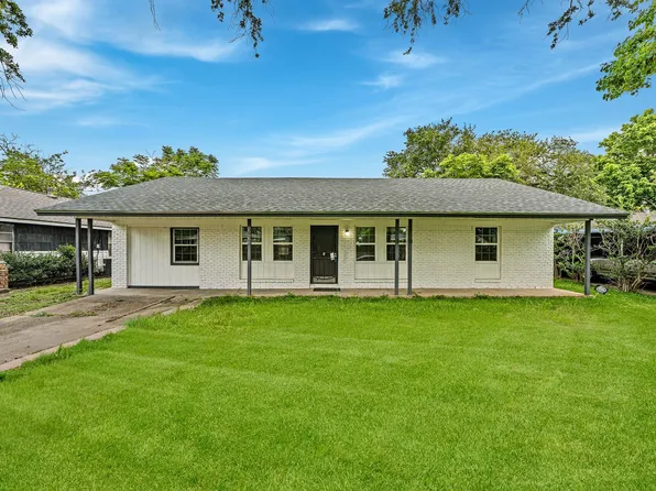 5859 Flamingo Dr, Houston, TX 77033