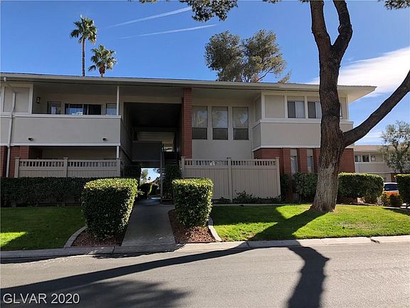 2nd image of 2822 Loveland Dr Unit 1406