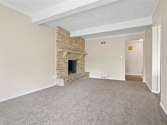 5th image of 1846 Chapel Hill Dr