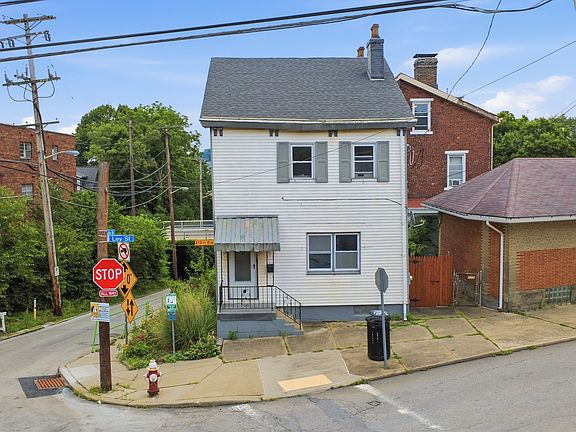 2nd image of 1845 Ley St