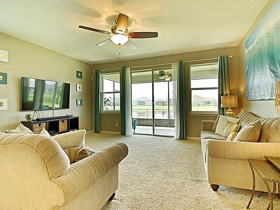 3rd image of 4404 Breeze Isle Ln