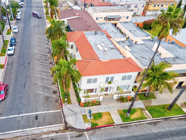 1701 E Ocean Blvd #6 — Photo 4