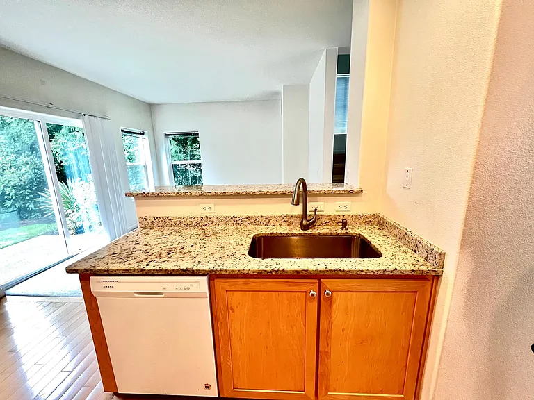 14741 SW Beard Rd #104 — Photo 8