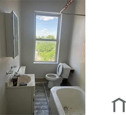 4176 Poplar St — Photo 11