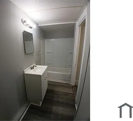 4531 Pearl Rd #2 — Photo 9