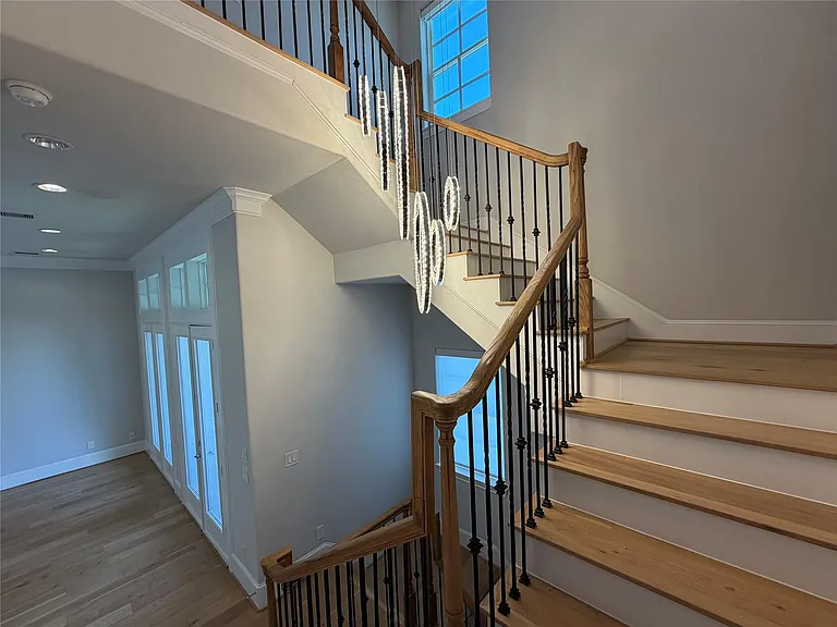 824 Cage St — Photo 11