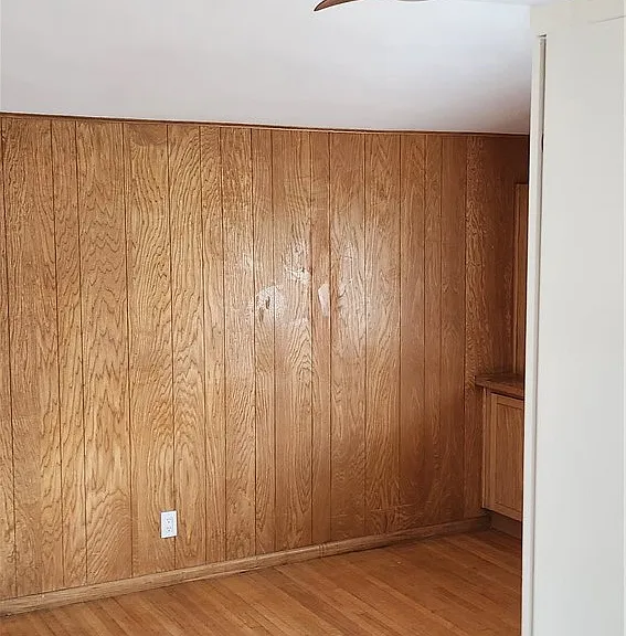5448 W 57th St — Photo 22