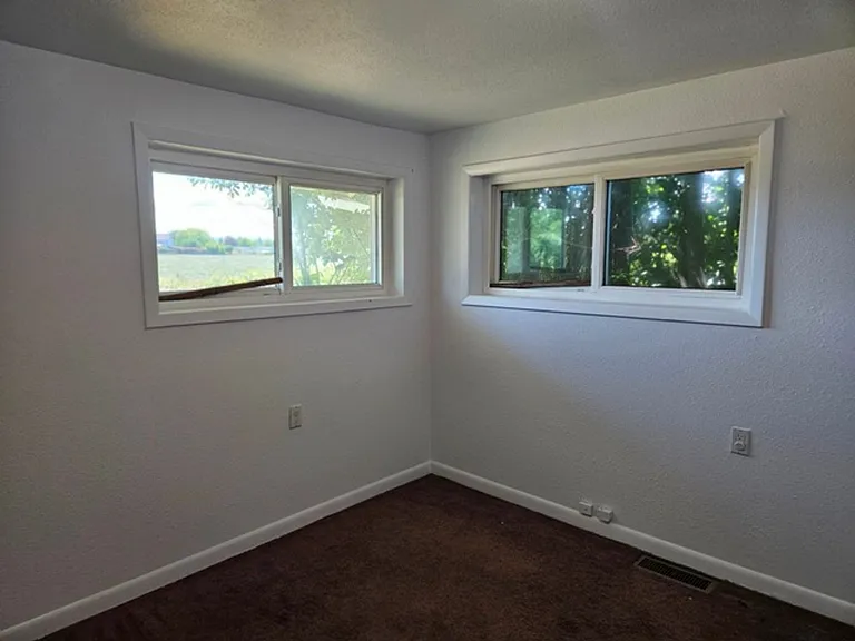 460 Talmadge Rd — Photo 12
