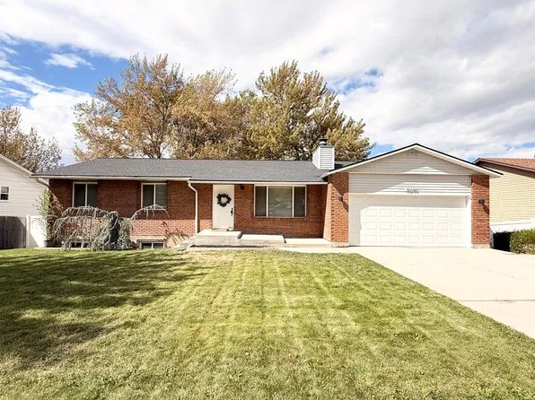 10240 S Locksley Rd E, Sandy, UT 84092