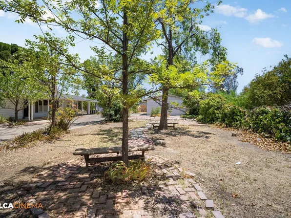 1218 Baldwin Rd, Bakersfield, CA 93304