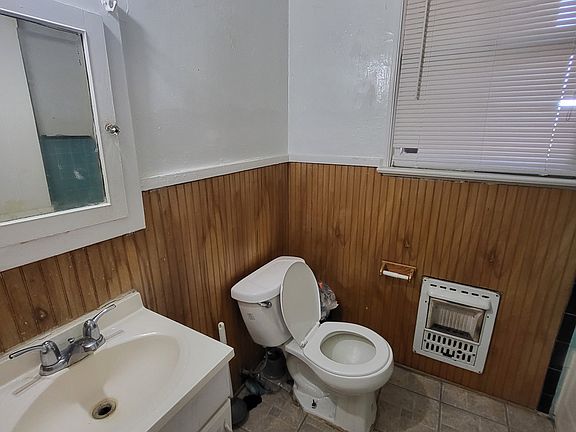 5th image of 327 W Huisache Ave APT 4