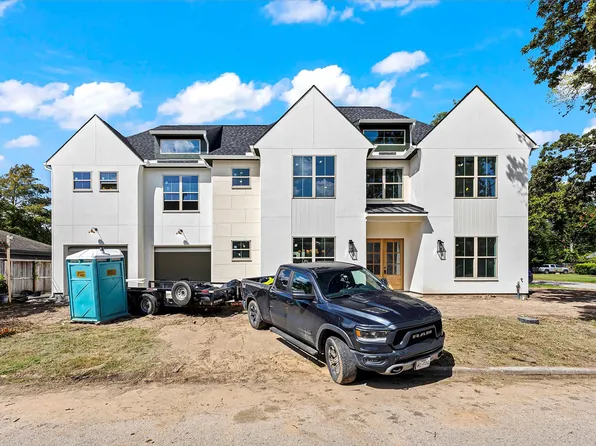 418 Eleanor St, Houston, TX 77009