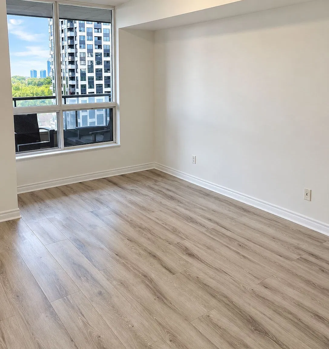 2 bed, $3,000 — Photo 4