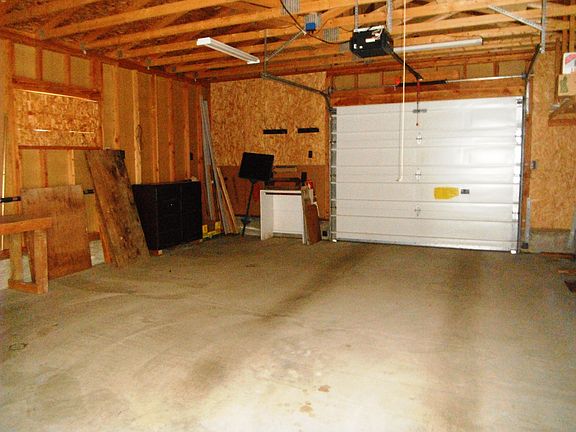 4th image of 23102 V St