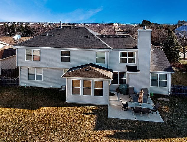 2nd image of 250 Ashcroft Ln